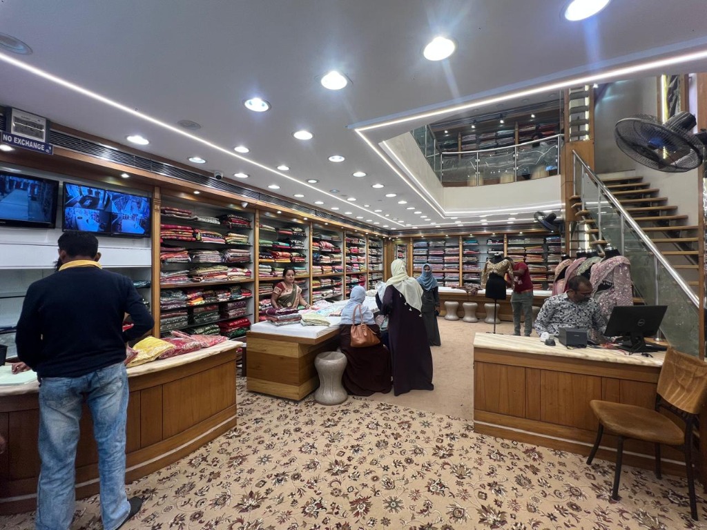 Jaju Saree Showroom Customer Area